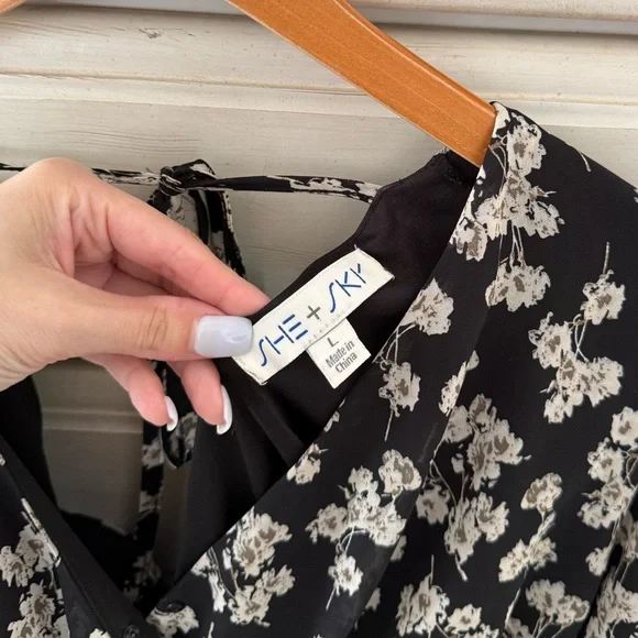 Black Floral Fairy Faux Wrap Top - Picture 4 of 5